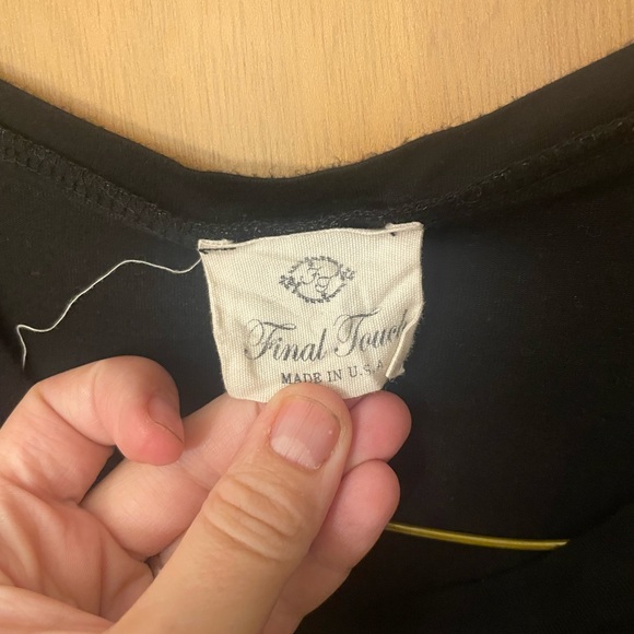 ladies curved hem long sleeve top - Picture 3 of 3